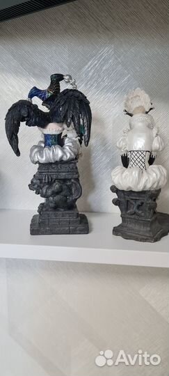 Статуэтки