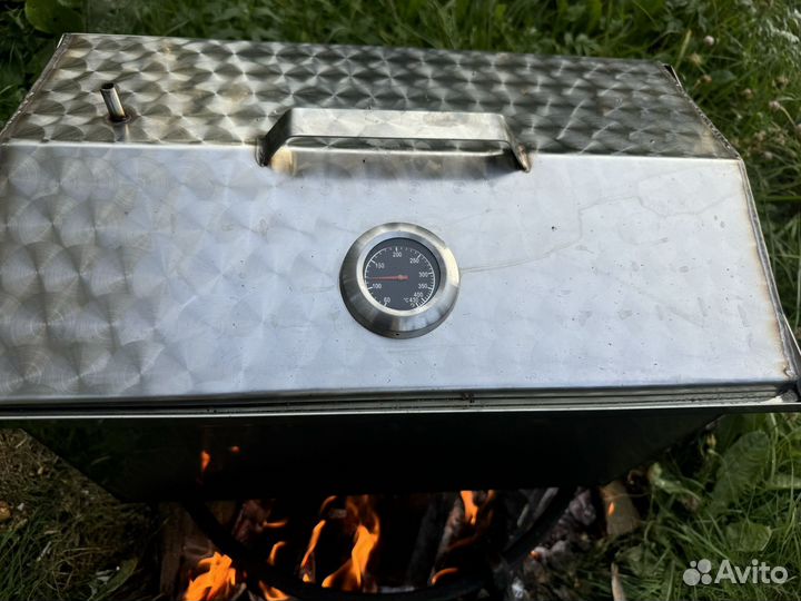 Рыба горячего копчения,а так же cвeжeзaмopoжeнная