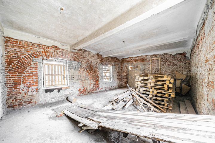 Здание свободного назначения