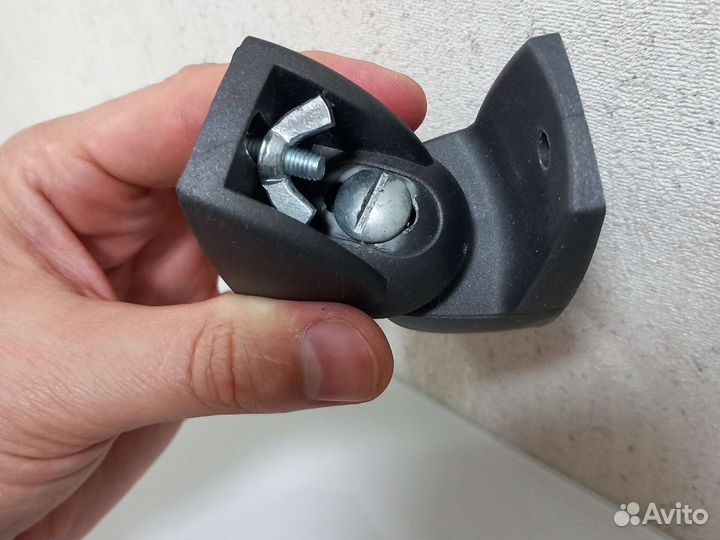 Кронштейн для акустики