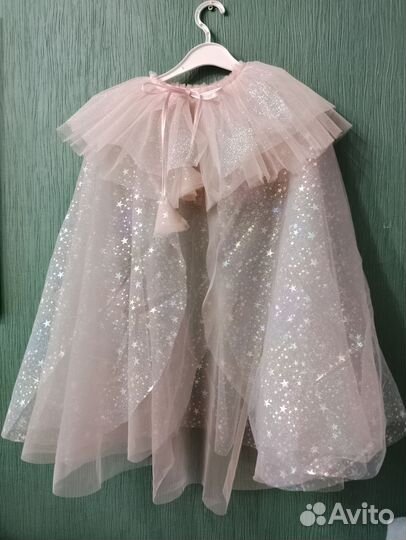 Накидки кейпы карнавальные разные