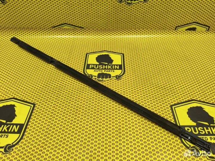 Бархотка стекла двери внешняя задняя левая Renault