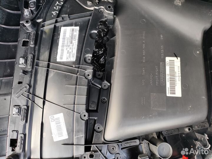 Обшивка дверей audi q3 комплект кожа