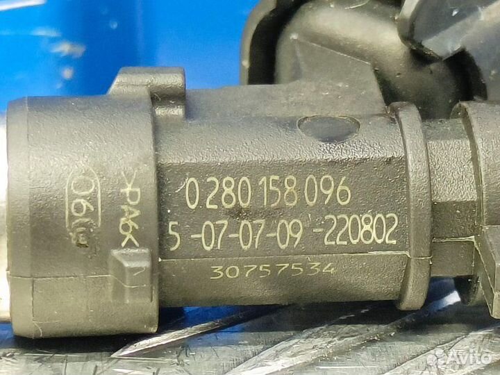 Форсунка Volvo V70 3 2.5 B5254T10 2010