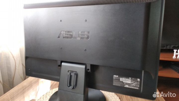 Игровой монитор 24 дюйма