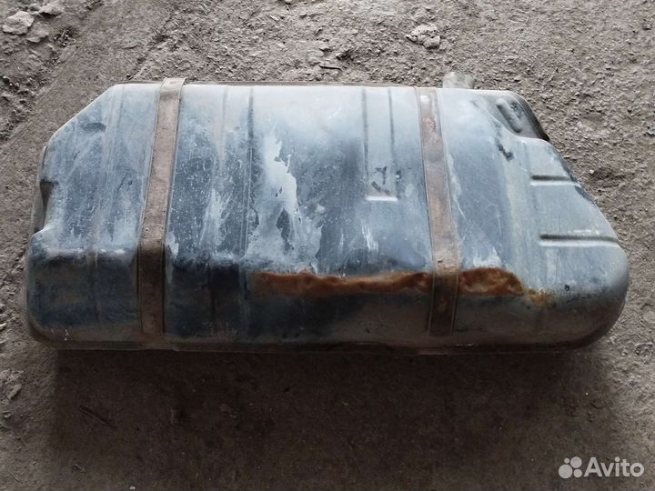 Бак ваз 2110