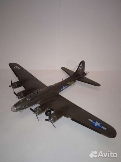 Revell 1/72 Boeing B-17