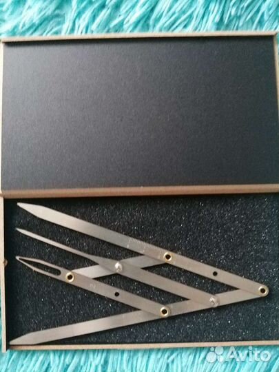 Измерительная линейка для бровей