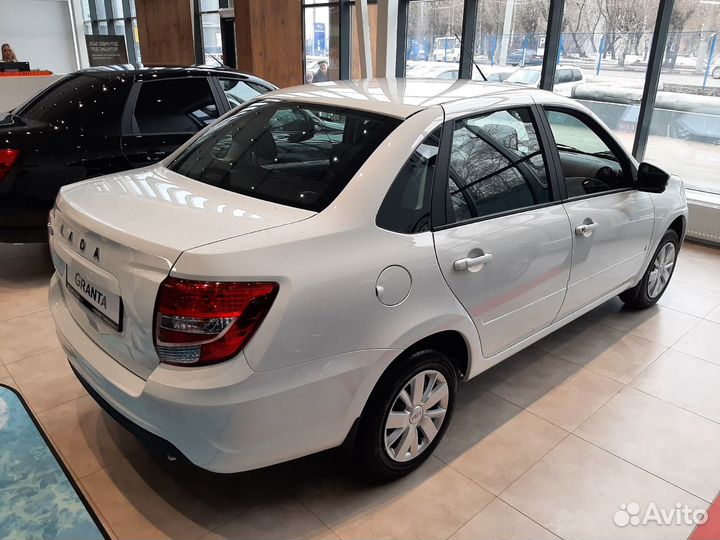 LADA Granta 1.6 МТ, 2024