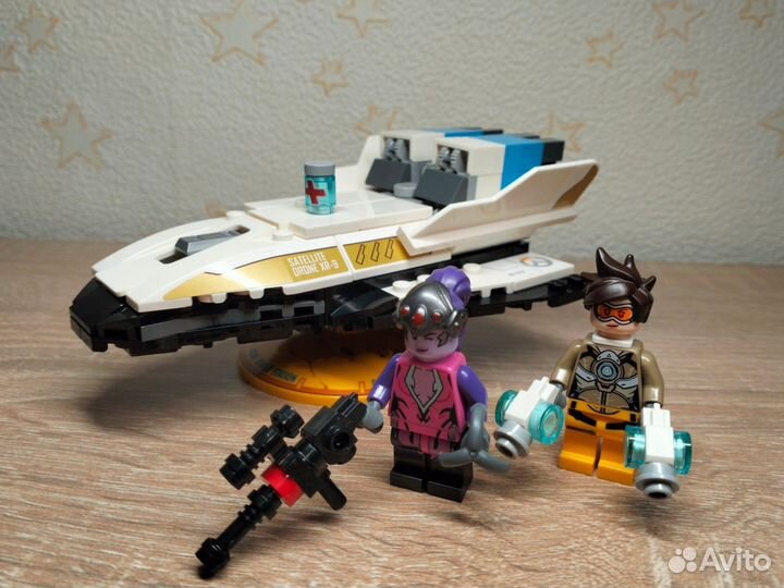 Лего 75970 Овервотч Трейсер против Роковой вдовы