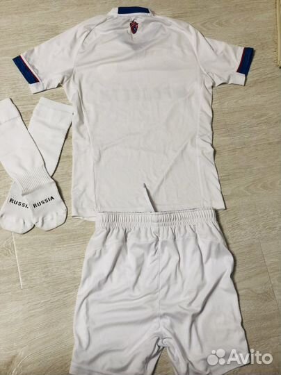 Футбольная форма цска и гетры р 146