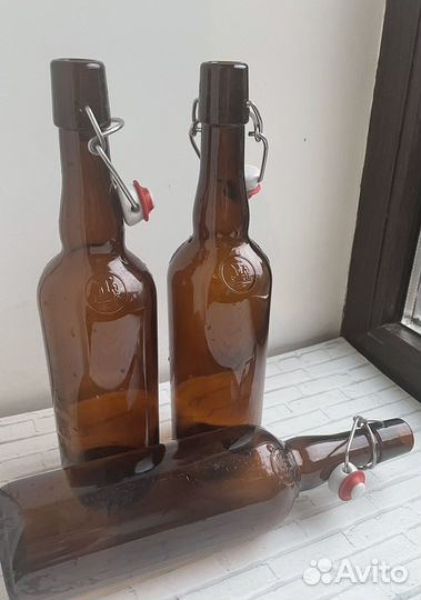 Бутылка с бугельной пробкой 0,75