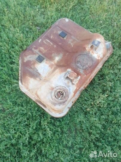 Топливный бак