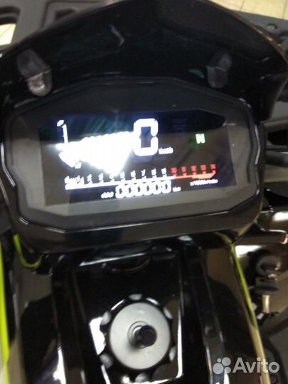 Новый Квадроцикл мотоленд 200 wild track LUX