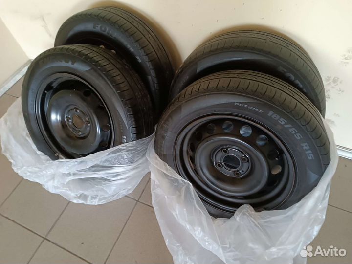 Комплект летних колес r15