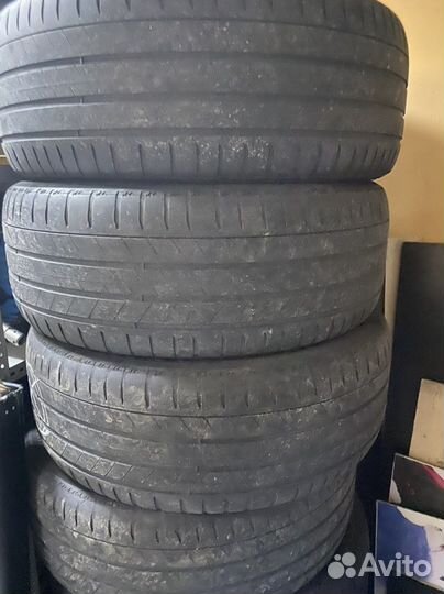 Michelin Latitude Sport 3 235/55 R19