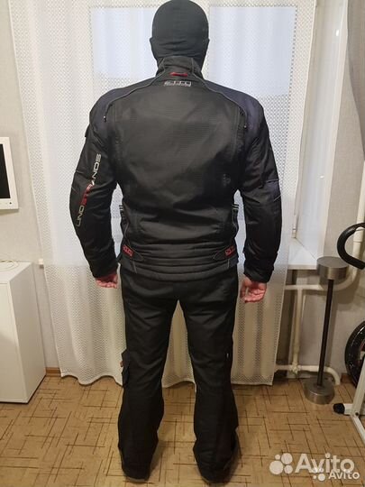 Комбинезон Lindstrands STR