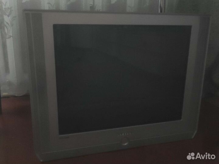 Телевизор samsung