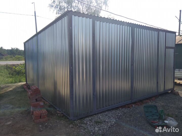 Гаражи новые пеналы ракушка м 7