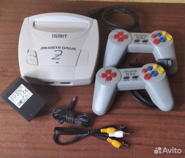 Игровые приставки Atari, Sega, Dendy