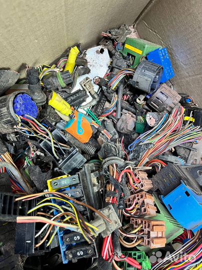 Фишки проводки фишка Opel Vectra B x18xe