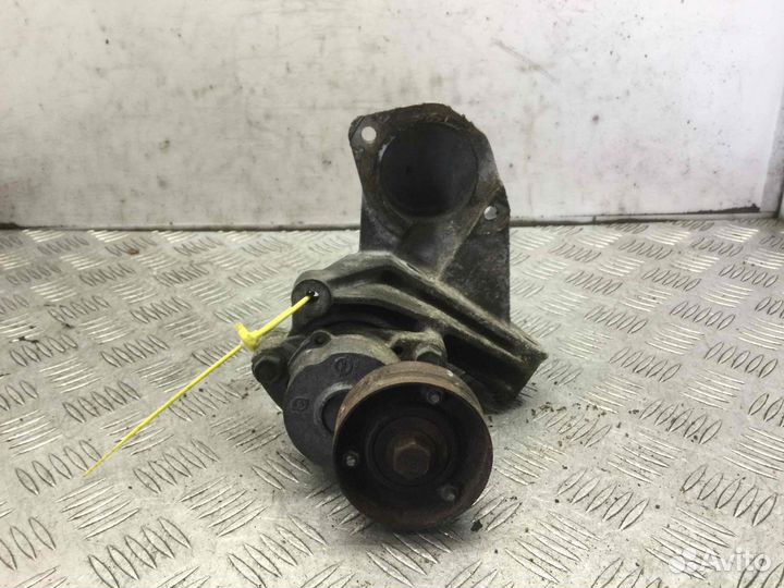 Натяжитель ремня генератора Opel Vectra X18XE1