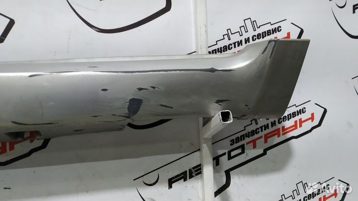 Порог пластик subaru forester SG5 SG9 левый правый 2 порога 2 модель серебро, 48W TA1017