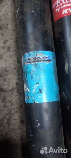 Амортизатор передний Audi 80