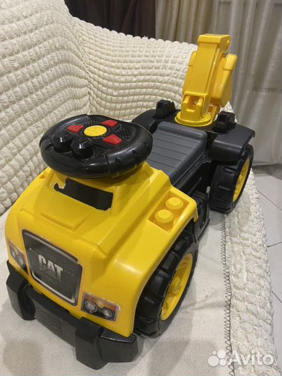 Каталка-машинка mega blocks CAT 3 в 1+конструктор