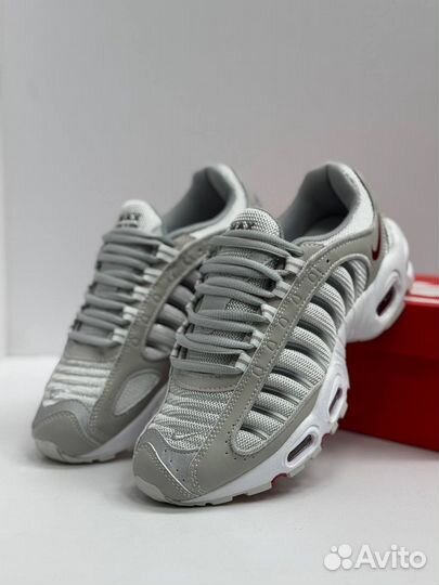 Nike Air Max Tailwind 4