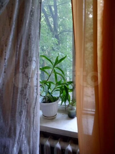 Комната 15 м² в 3-к., 2/5 эт.