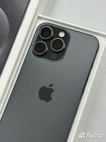 iPhone 15 Pro Max, 256 ГБ