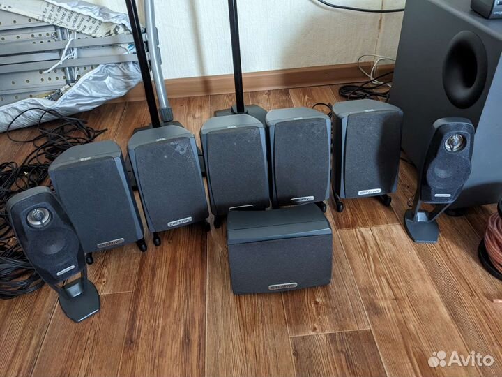 Акустическая система 7.1 Creative GigaWorks s750