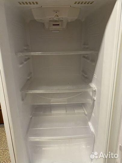 Холодильник No frost Daewoo fr-291 б/у