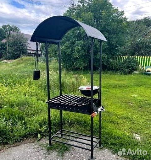Мангал с крышей