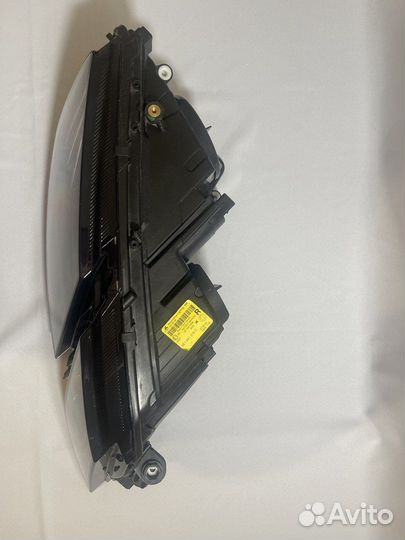 Фара передняя Skoda Octavia A7