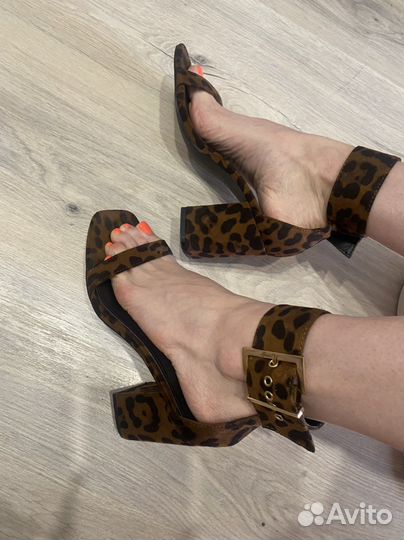 Босоножки женские 36 размер