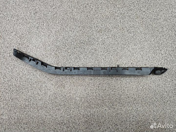 Кронштейн бампера задний левый Mercedes-Benz