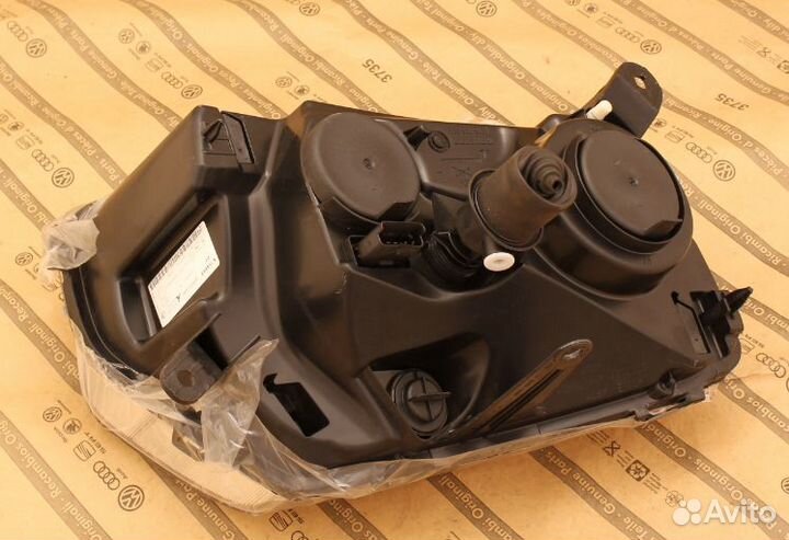 Фара левая dacia duster 10-13