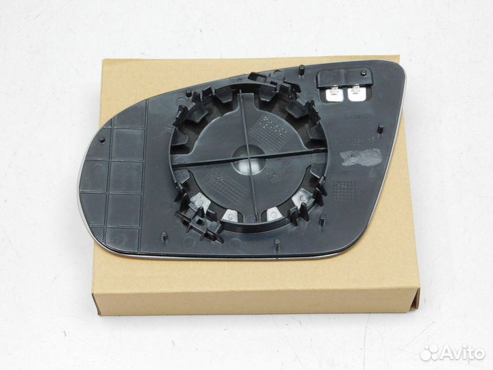 Стекло зеркала правого Mercedes-Benz E W213 (97496)