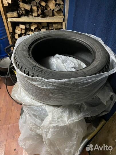 Michelin Latitude X-Ice XI2 235/55 R17