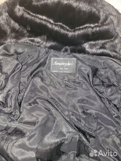 Шуба норковая с капюшоном из соболя