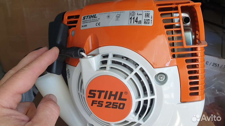 Триммер бензиновый stihl fs 250,новый,оригинал