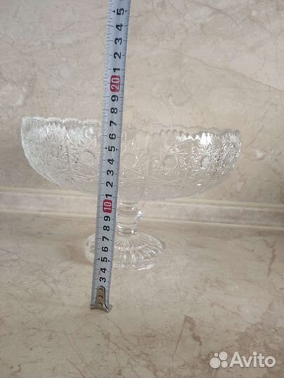 Хрустальная ваза