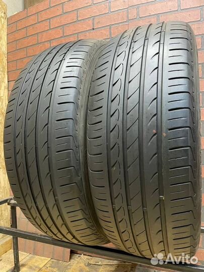 Delinte DH2 215/60 R17 100H