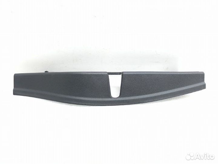 Накладка двери передняя правая Mercedes-Benz