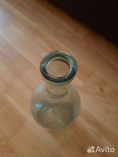 Бутыль четверть