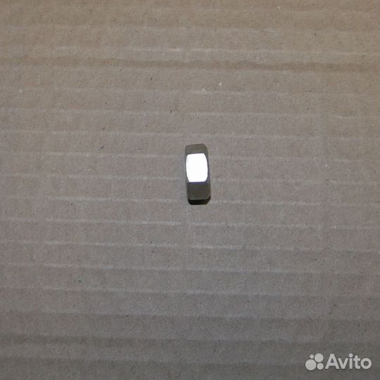 Гайка М 12*1,25 (Н 8 S17) корпуса переключателя К