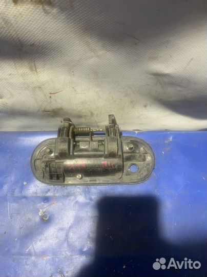 Ручка двери передняя правая nissan sunny n14