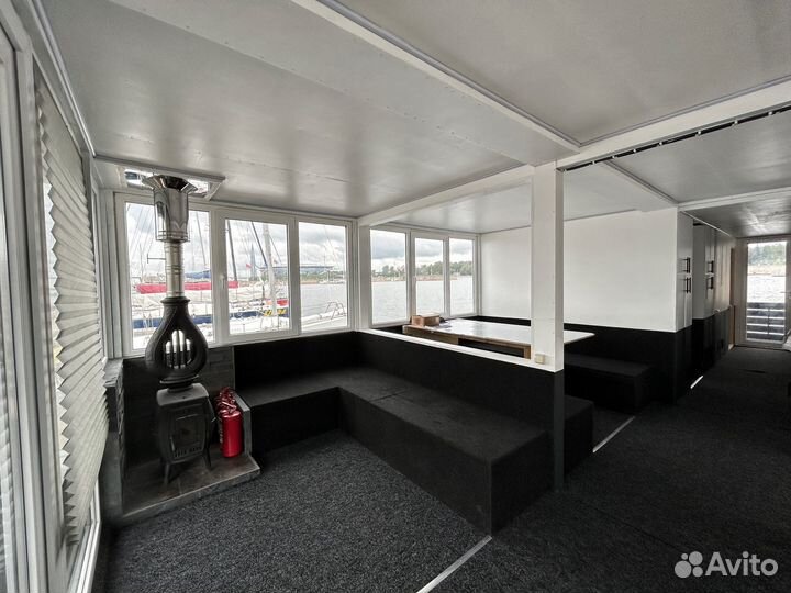 Хаусбот. Дом на воде